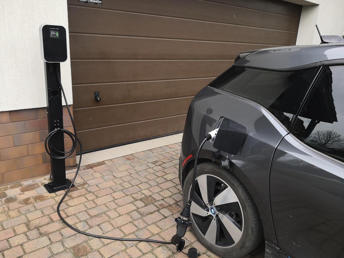 electric vehicle charging stations electric vehicle charging stations