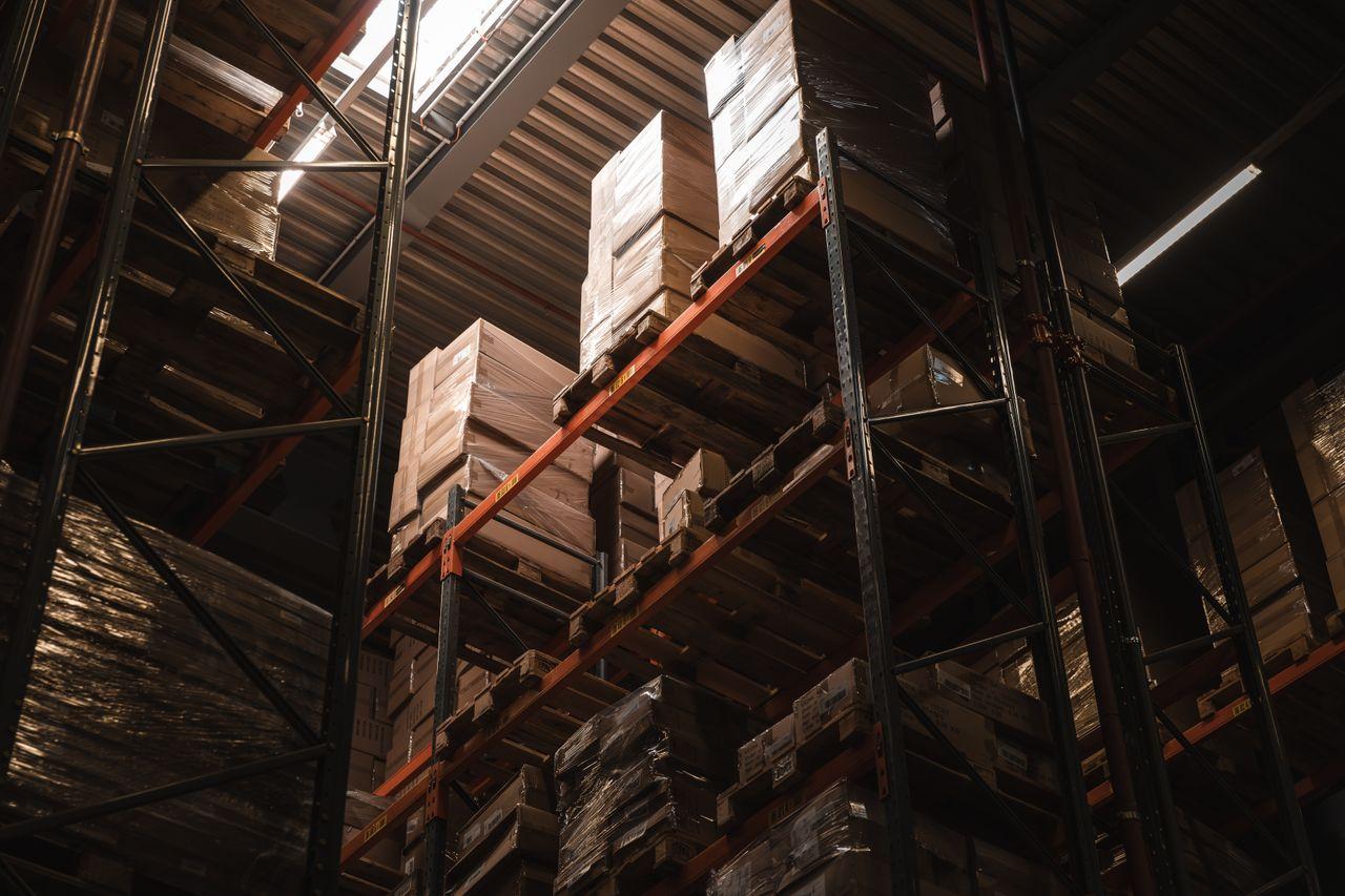 warehouse warehouse