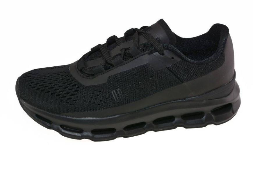 Sports Shoes