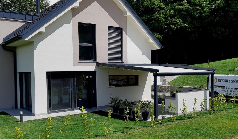 Bioclimatic Pergola