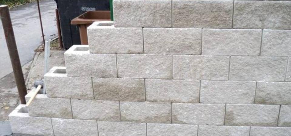 Concrete Retaining Wall